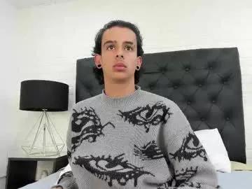 andyxibrat on Chaturbate