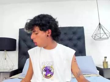 andyxibrat on Chaturbate