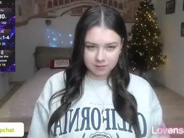 anettamilder — Welcome to my room! - Goal: Oil boobs show [265 tokens left] #bigboobs #young #natural #beautiful #lovense #oil #shaved #blackhair