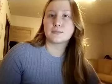 anika_lipps on Chaturbate
