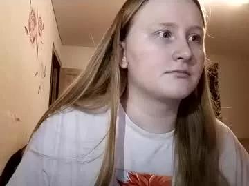 anika_lipps on Chaturbate