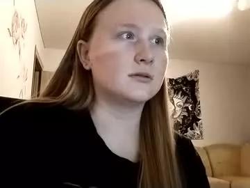 anika_lipps on Chaturbate