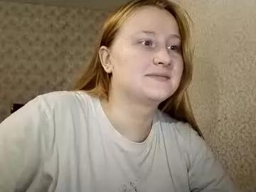 anika_lipps on Chaturbate