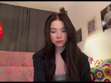 Freechat anntics_ on Chaturbate