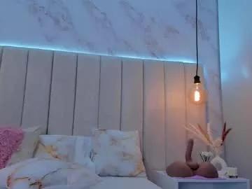 Freechat annyy_rosse on Chaturbate