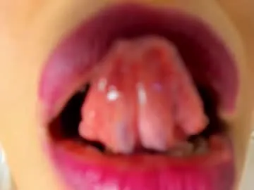 anthonelaa__ on Chaturbate