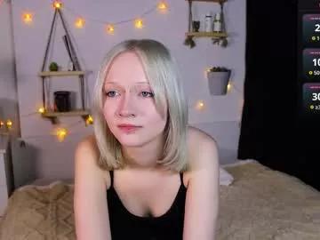 Freechat arcticaryder on Chaturbate