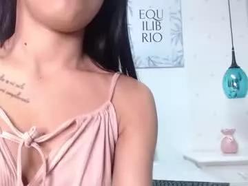 Freechat ariana_klart on Chaturbate