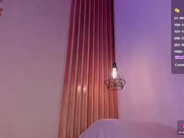 Freechat ariana_klart on Chaturbate