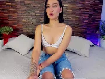 ariiaa_1 on Chaturbate 