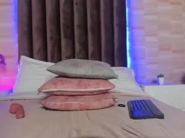 ariiadna_fox on Chaturbate 