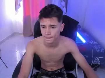 Watch 18 years old aron_boyy from Chaturbate aron_boyy from Chaturbate