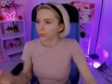 aurorawrenfield on Chaturbate