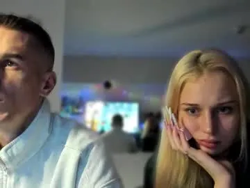 Freechat axl_fx on Chaturbate