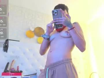 b3k_afrodict from Chaturbate