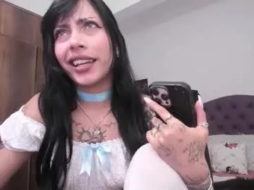 bad_cherry on Chaturbate