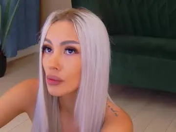 Freechat bailey_rush on Chaturbate