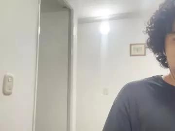 bdever7 on Chaturbate