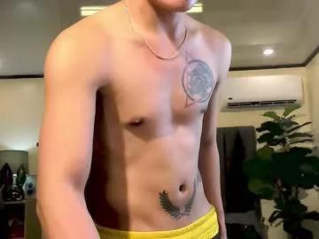 Freechat bentlyfuck on Chaturbate