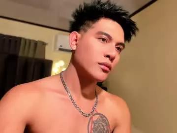 Freechat bentlyfuck on Chaturbate