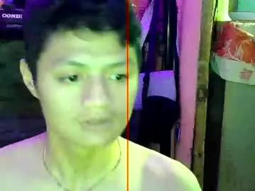 bhillrhey121103 on Chaturbate