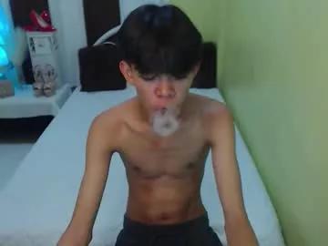 bigcock_kerbzz from Chaturbate