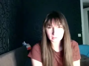 Chaturbate birdie_kiss is Freechat birdie_kiss — Today is my first day, do you want to get to know me better? #new #nonnude #shy #cute #natural