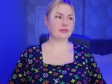 Chaturbate blackeyes11 is Freechat blackeyes11 — ) Tip if you like))Tip 24 tokens to roll the dice and win a prize! #new #pregnant #feet #bigtits