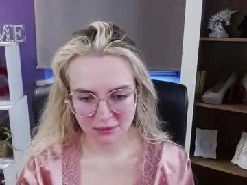 Chaturbate blackrosezoey is Freechat blackrosezoey — Goal: <3 #cuckold #joi #tease #sissy #chastity move my body - Next Goal: car's amount