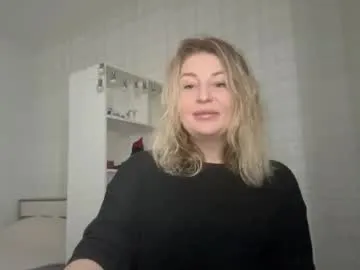 blondie_xoxoxo