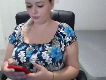 Freechat blue_eyes96 on Chaturbate
