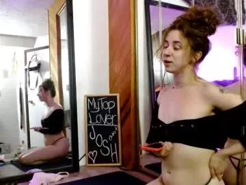 Freechat bombshellbaeby on Chaturbate