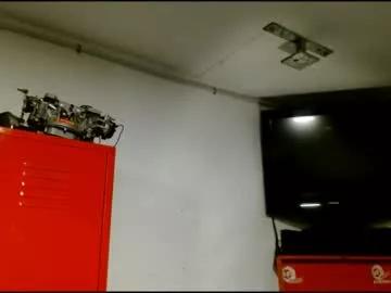 Freechat bombshellbaeby on Chaturbate