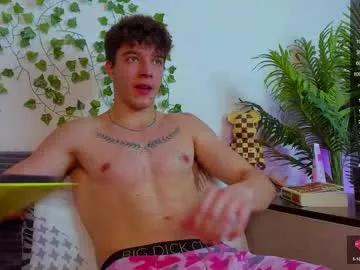 Freechat bravo_maestro on Chaturbate