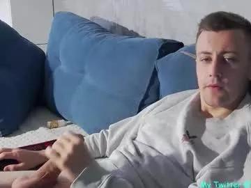 Freechat brell_line on Chaturbate