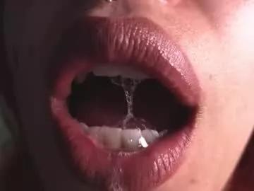 bri_von_dhara_ from Chaturbate