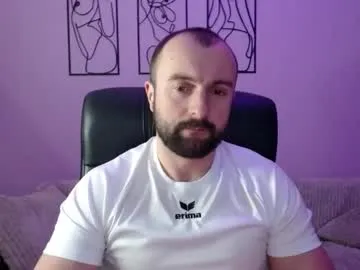 brindlefly69 on Chaturbate