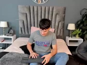 bruno_bellini from Chaturbate