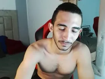 caius_fox on Chaturbate