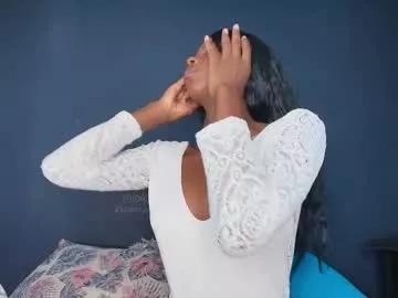 Freechat camilaasaenz_ on Chaturbate