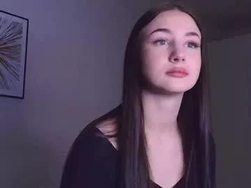 Freechat caressyourself on Chaturbate