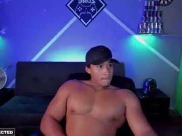 carl_smithh on Chaturbate