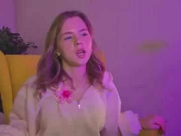 Explore 18 years old chantalglos from Chaturbate chantalglos from Chaturbate