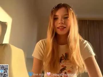 Hot chloe_show from Chaturbate chloe_show from Chaturbate
