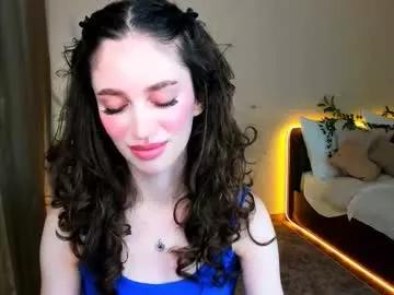 Freechat christinaconteeree on Chaturbate