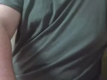 Freechat chubbycub14 on Chaturbate