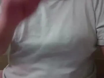 Freechat chubbycub14 on Chaturbate