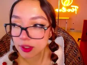 cinnamon_bite on Chaturbate