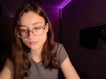 classy____ on Chaturbate