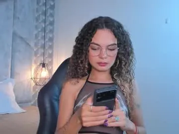 claudiarivera_1 — hey you!Goal is #lengerie off  #latina #hairy #natural [584 tokens remaining]